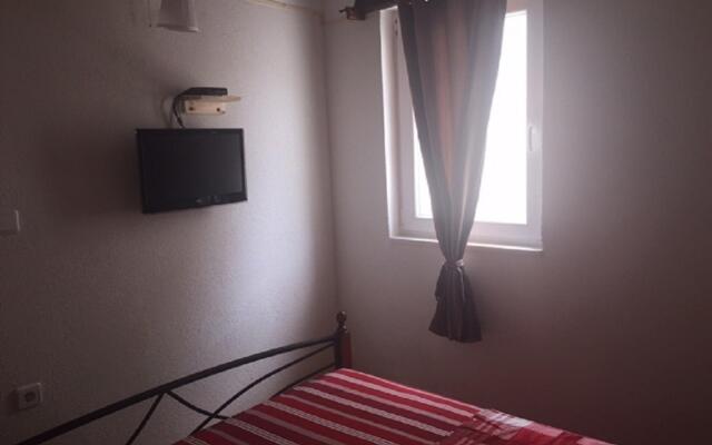 Neno - 20 m From Beach - A1