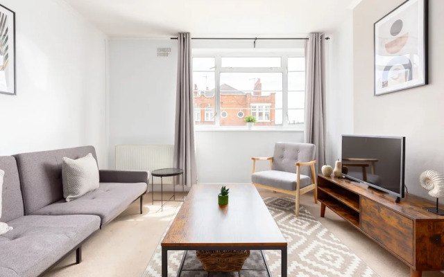 The Chiswick Collection