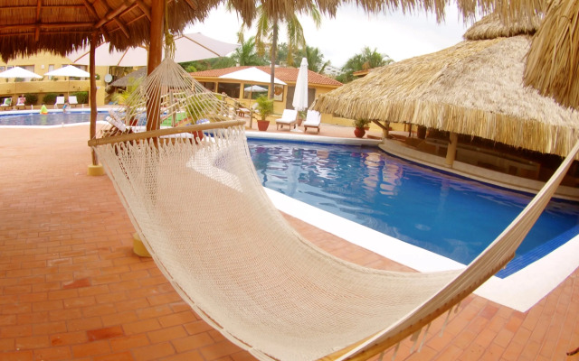 Hotel Plaza Tucanes