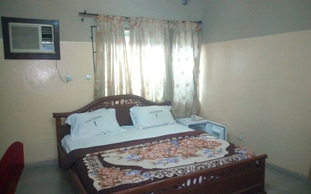 Sylvia's Place
