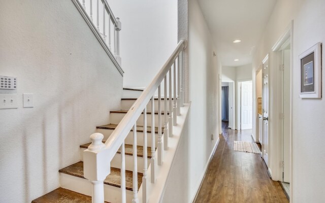 Aqua Vista 5 Bedroom Home