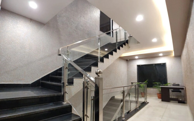 Hotel Atul Residency