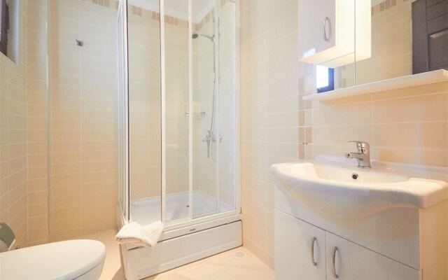 Villa Maia 1 by Akdenizvillam