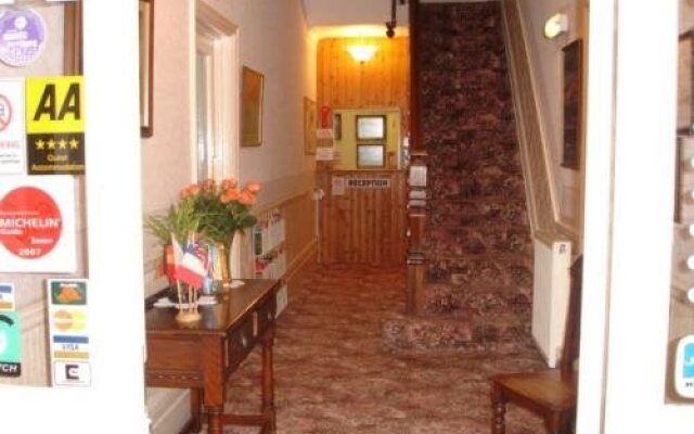 Chudleigh Hotel