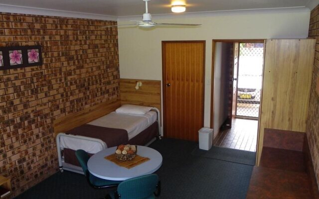 Surfside Resort Motel