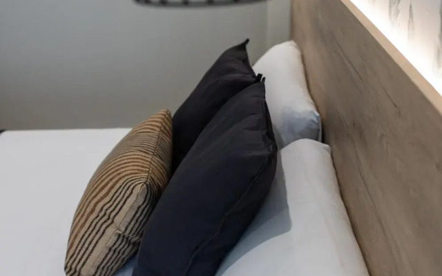 Valencia Port Rooms I