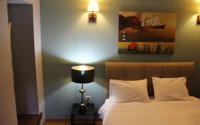 Tsarbou Guesthouse