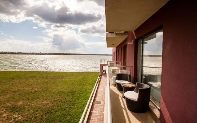 Apart Holiday Maria Mamaia
