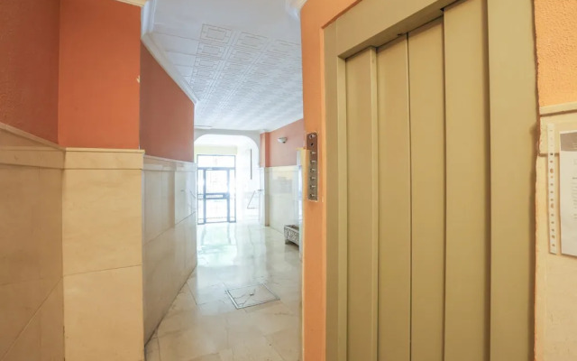 Azahar Gran Plaza in Seville