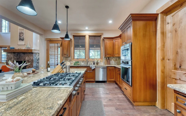 Grays Crossing by Avantstay Stunning 4bdr Cabin