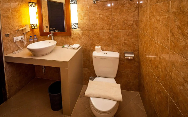 Yulia Beach Inn Kuta