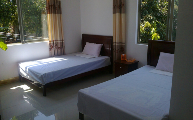 Beihai Weizhou Island Wanjiadenghuo Inn