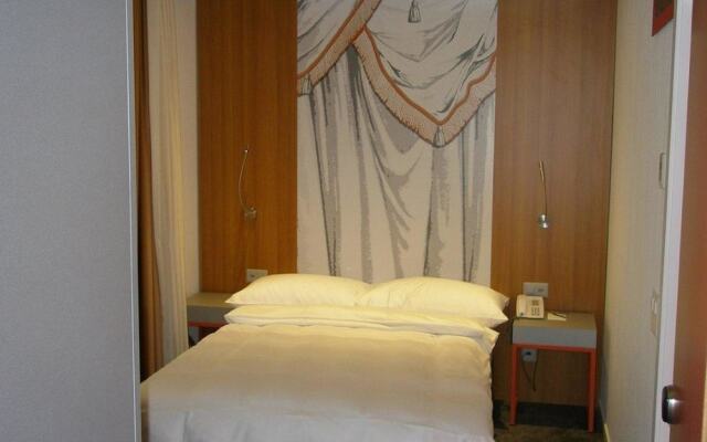 Albergo Carcani