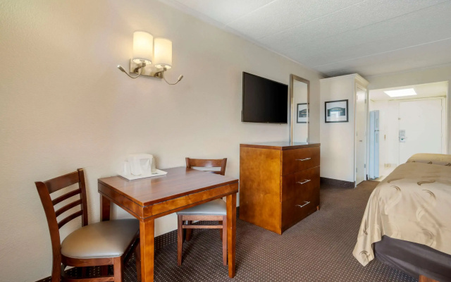 Quality Inn & Suites Ocean City Fenwick