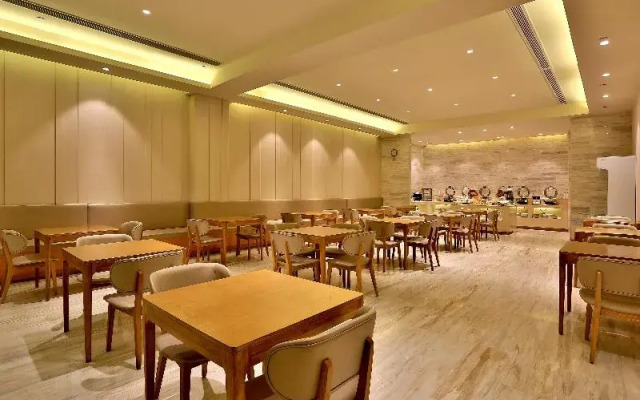 Ji Hotel (Hangzhou Xiaoshan Airport)