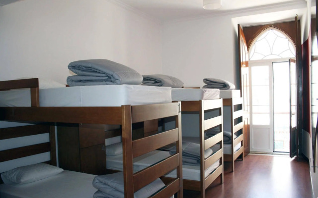 Hostel 2300 Thomar