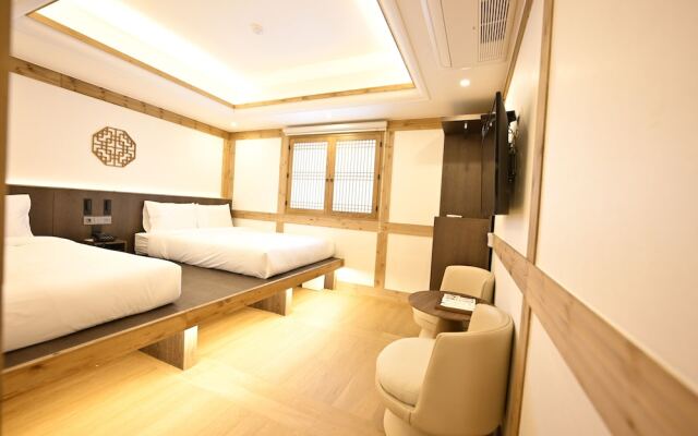 Hanok Hotel DAAM