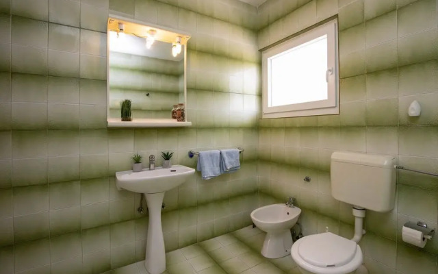 Beachfront Apartment Gaj 6