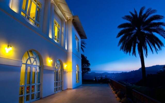 Altus Luxury Homestay