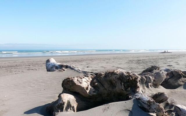 Carters Beach Holiday Studios