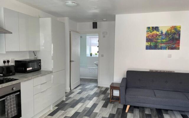 Impeccable 1-bed Apartment in Chesterfield