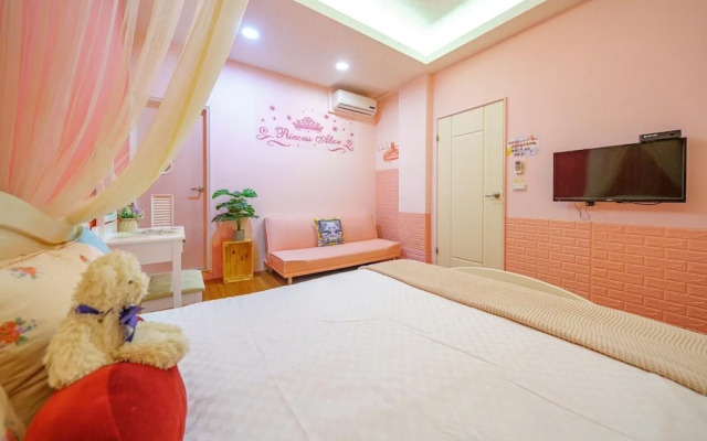 Silver Netherlands B and B