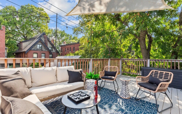 West End Whimsy | JZ Vacation Rentals