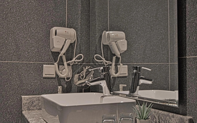 SAS RTL Hotel