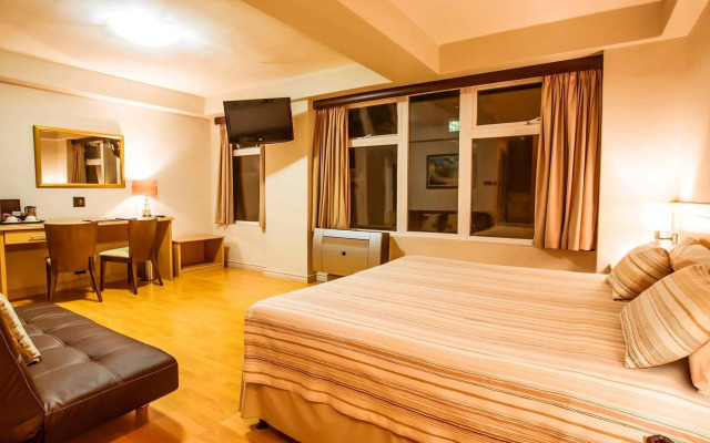 Parliament Hotel