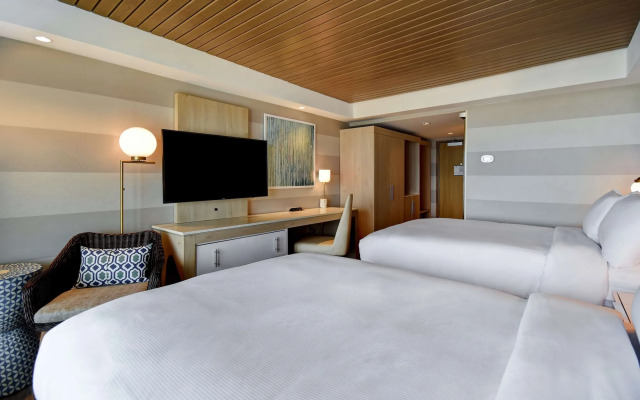 DoubleTree by Hilton Virginia Beach Oceanfront South