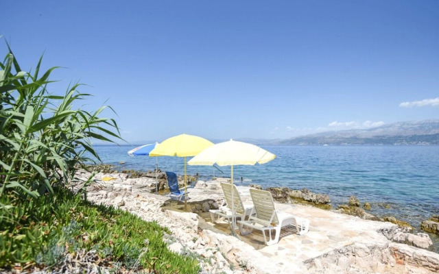 Maja - 50 m From Beach - A1