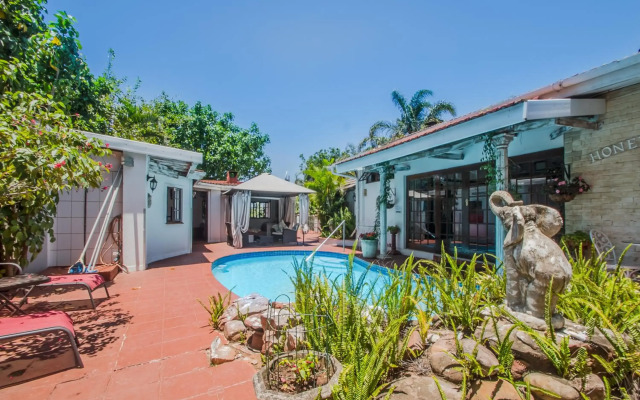 HoneyPot Guesthouse