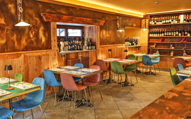 Hotel Grandes Murailles