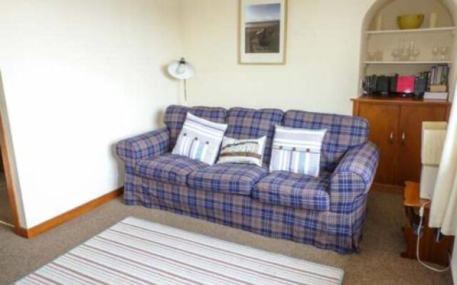 Troon Apartment