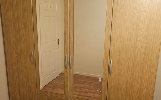 Cozy London Apartment Near River Thames