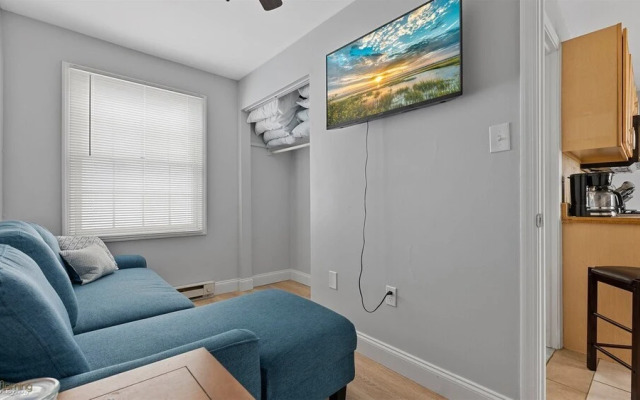 Ww410 East Magnolia Avenue Unit 101