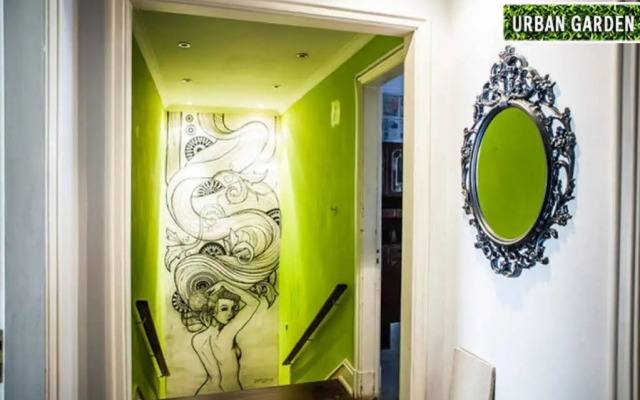 Urban Garden Hostel