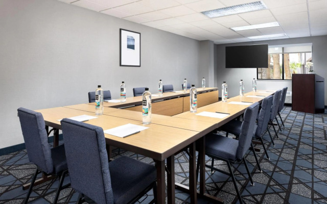 Courtyard By Marriott Las Vegas Stadium Area
