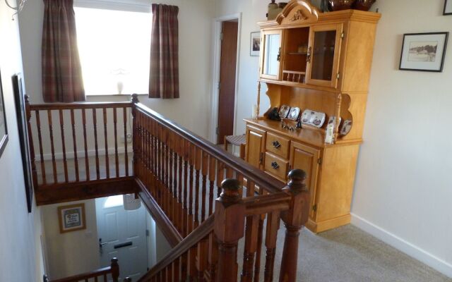 Castleneuk Guest House