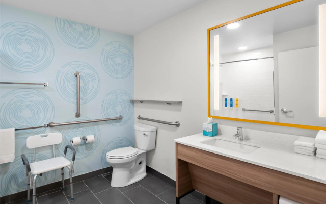 Tru By Hilton Wauseon