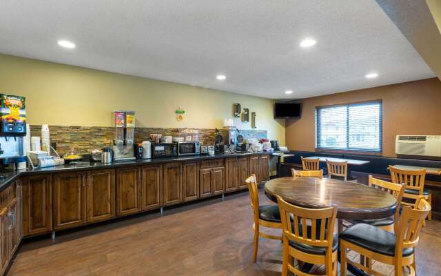 Super 8 by Wyndham Bemidji MN