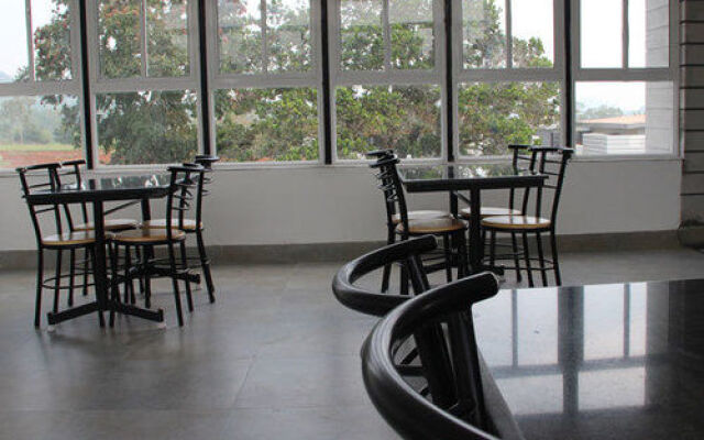 Cloud 9 Resort, Yealgiri