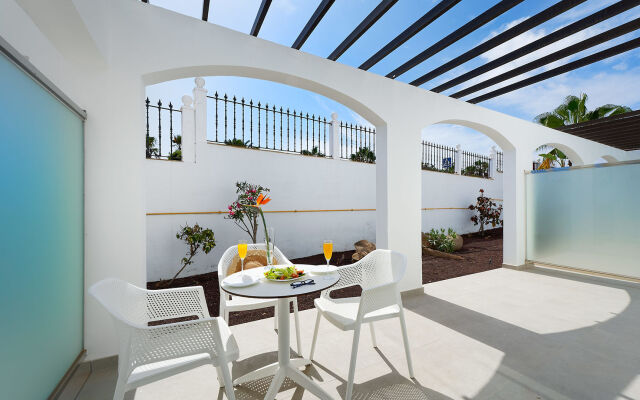 Broncemar Beach Suites Hotel