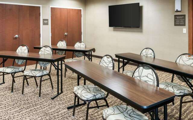 Comfort Inn & Suites West - Medical Center
