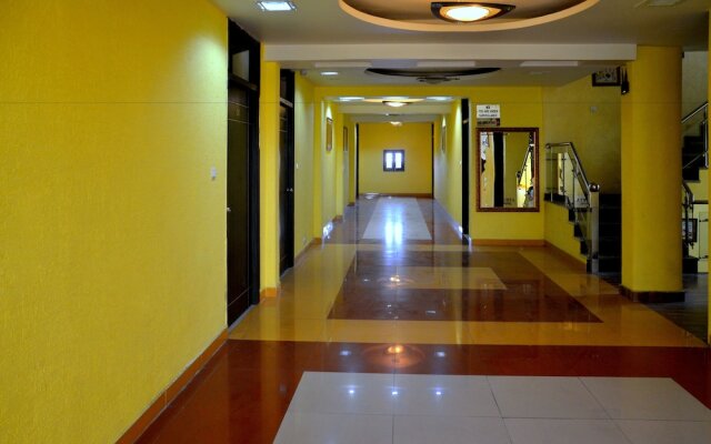 Collection O 4731 Hotel Surya Continental