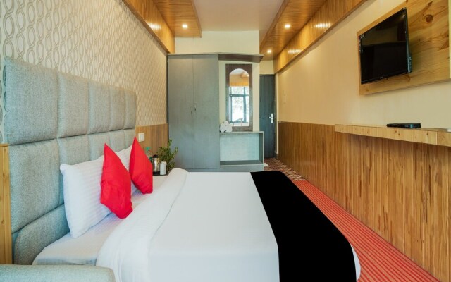 Capital O 13324 Hotel Kosmos Anamika