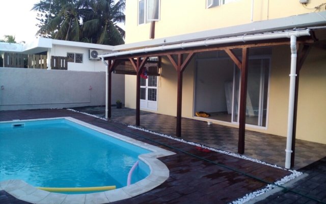 Villa With in Pointe aux Cannoniers With Private Pool Fur