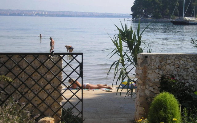 Apartments Villa Eden