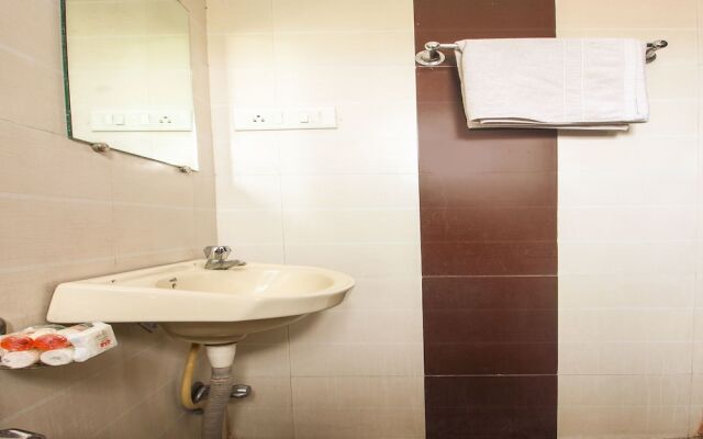 OYO 12355 Hotel New Jagdamba Lodging