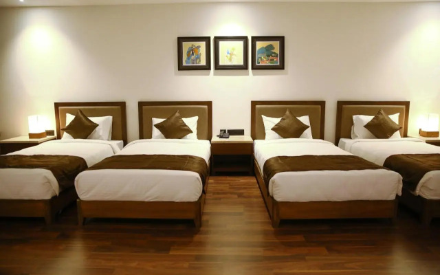 Five Petals Hotel & Banquets